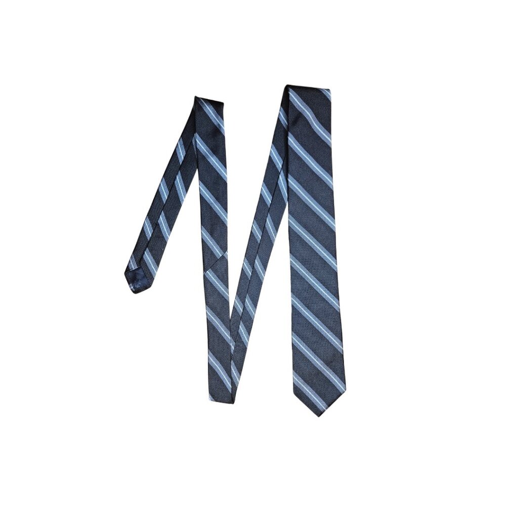 Brooks Brothers 346 Black and Silver Striped Skinny Tie